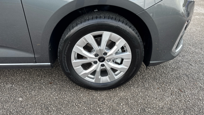 Ford Transit Connect 230 L2 Diesel 2.0 EcoBlue 102ps Limited Van